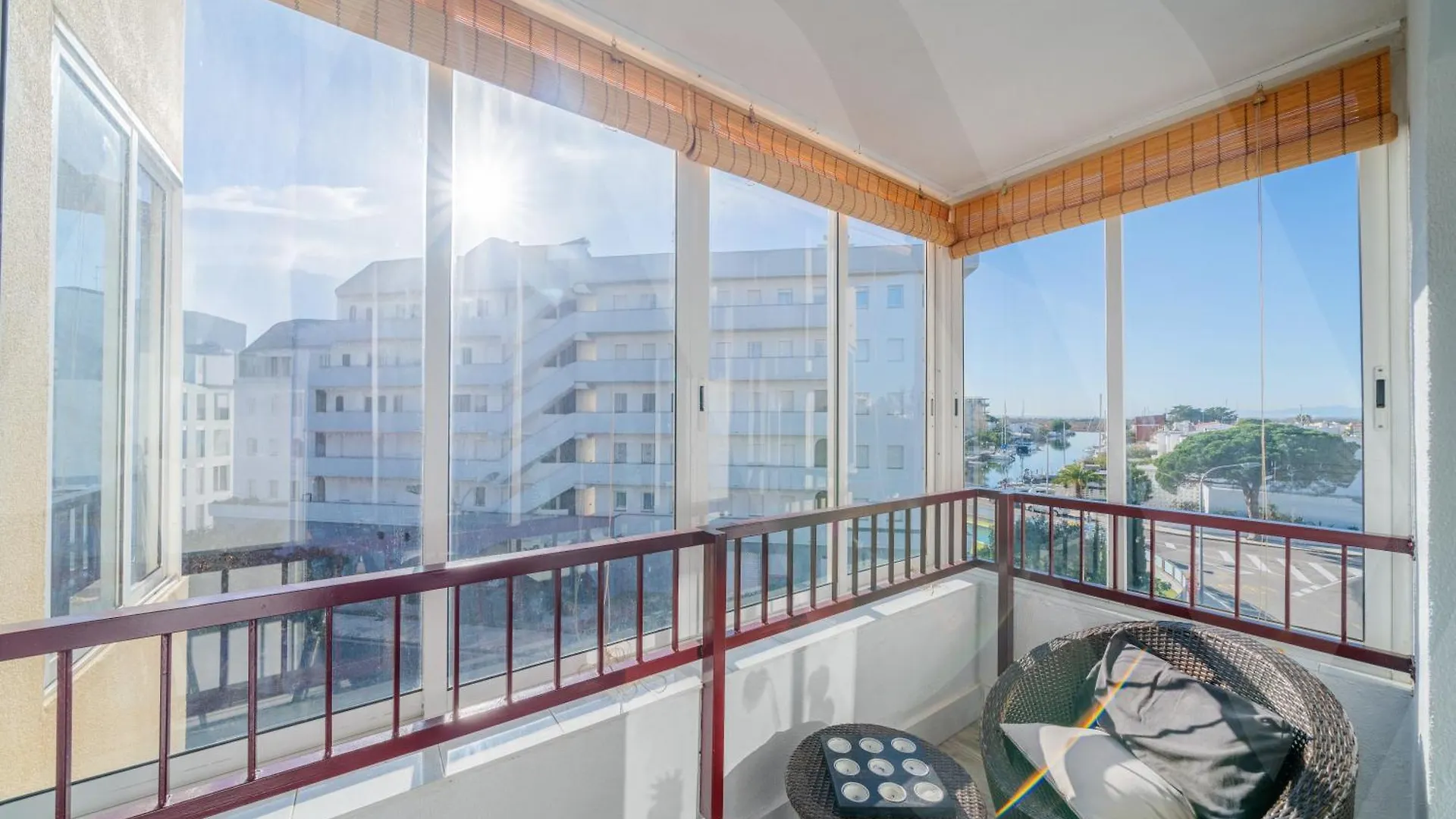 Charmant Appartement Proche Mer By Welhomy روساس إسبانيا